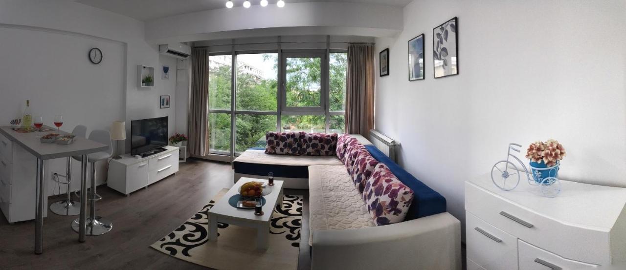 Blue Corner Apartment สโกเปีย ภายนอก รูปภาพ